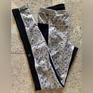 Lululemon Wunder Under Leggings Sz 6 Graf Black White Abstract High Rise Full On